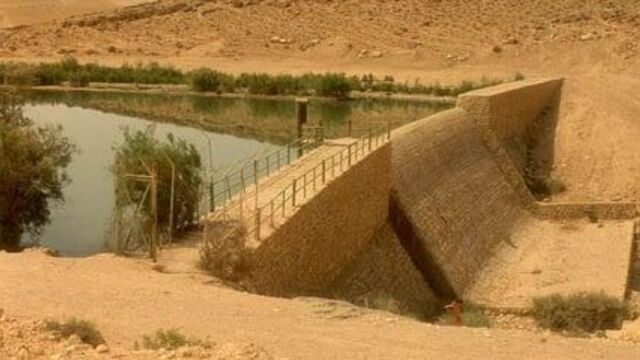 Au Bout du Monde a Gauche Netta Garti