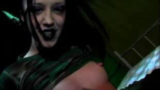 Bukkake Gothic Whore