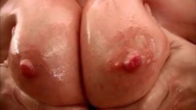 Big White Booty Kelly