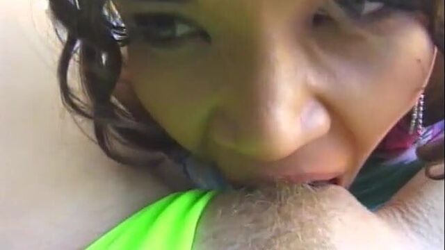 Jennifer Avalon & Brooke Ashley - Pickup Lines 9