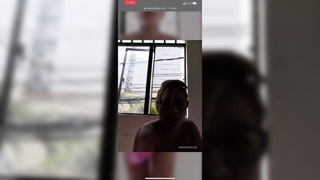 Dianta 1988 fucking cucumber and squirting, live cam