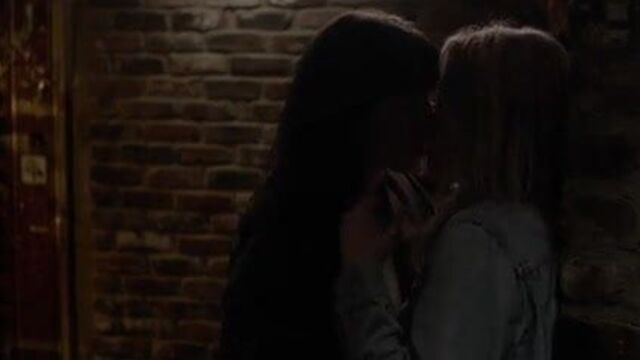 Michele Hicks and Ever Carradine - Guns for Hire