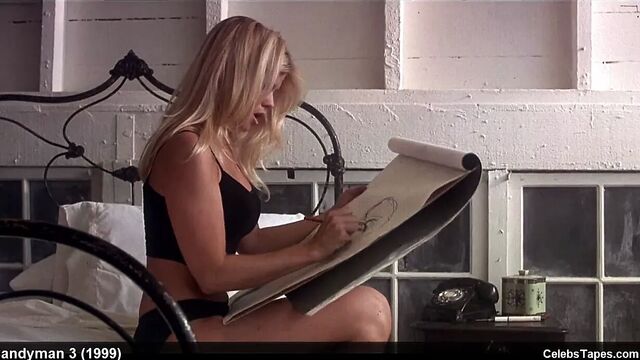 Donna D'Errico, Elizabeth Hayes & Rena Riffel nude sex