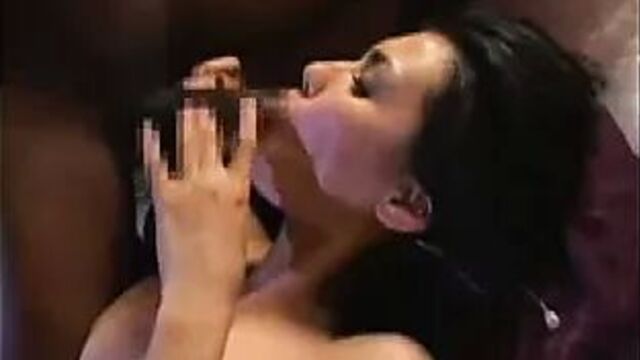 Beautiful japanese Maria Ozawa and Black Cock