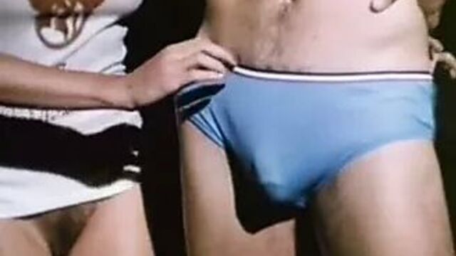 Annette Haven dual handjobs