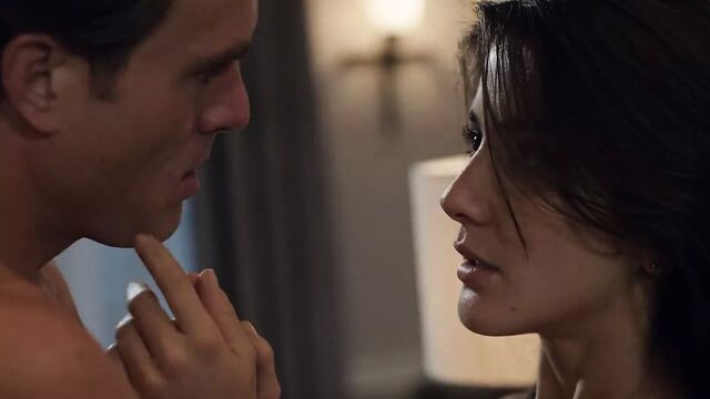 Ingobernable S01E04 Sex Scene