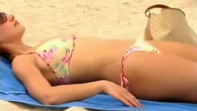 Kirsty Gallacher sexy in photoshoot