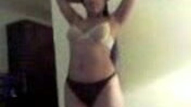 SHE SHOW ME HER TITS