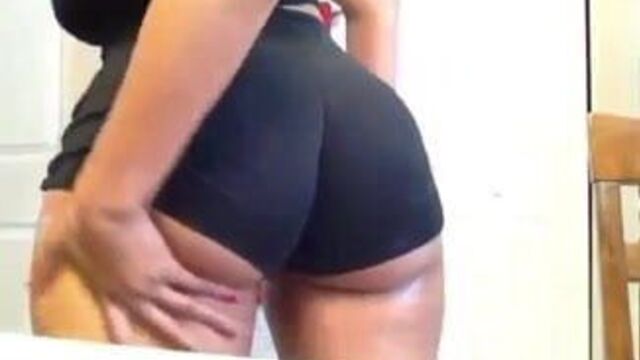 Cubana Lust + Bathroom