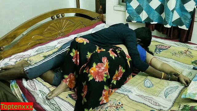 Indian hot sex with friend’s sexy wife! Real sex for rupees