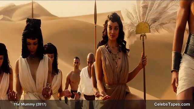 Sofia Boutella sexy video