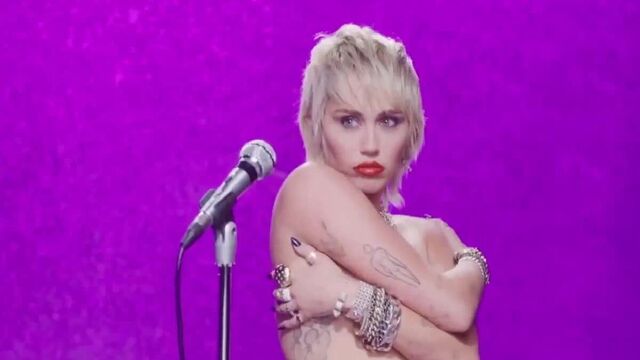 Miley Cyrus - Midnight Sky XXX