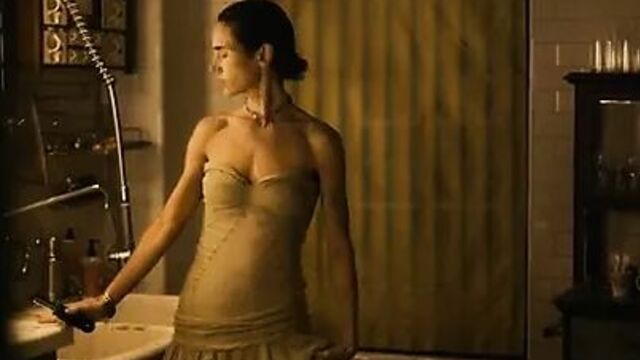 Jennifer Connelly with hairy bush