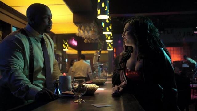 Martha Higareda - Smokin' Aces 2: Assassin's Ball 03