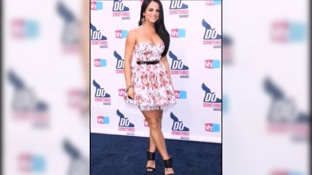 JoJo levesque Just Hot As Fuck