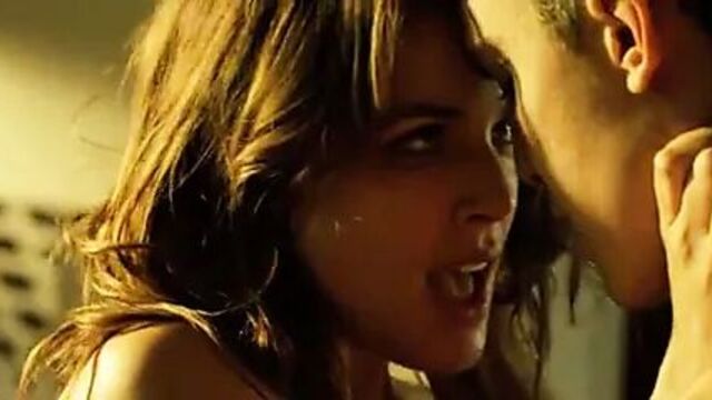 Adriana Ugarte - Combustion (2013)