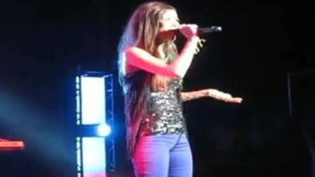 Victoria Justice- Make it in AMERICA sexy