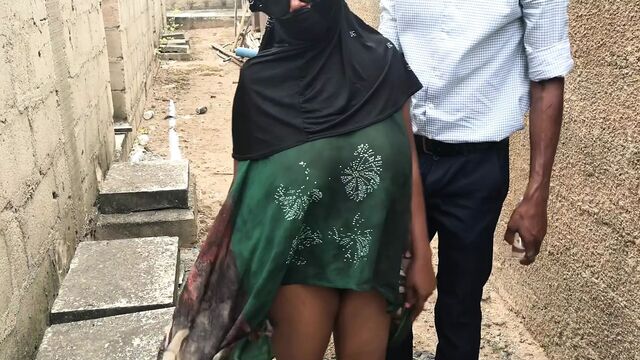 TRENCHES: Met and Fucked Stranger in an Uncompleted Building