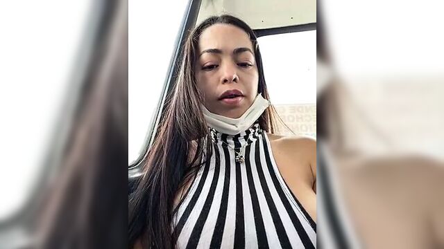 Tefy Squirting in the Bus