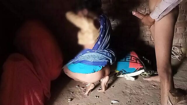 Gaon mein Rahane wali premika ke pass jakar usko choda or dono ne bahut maje kiye clear Hindi voice yourrati