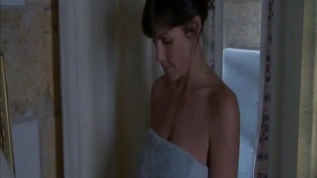 Astrid Veillon - Tempete