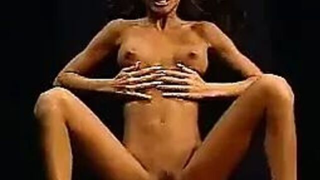 Kobe Tai - virtual sex