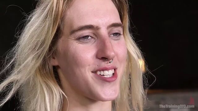 Cadence Lux is a Good Whore