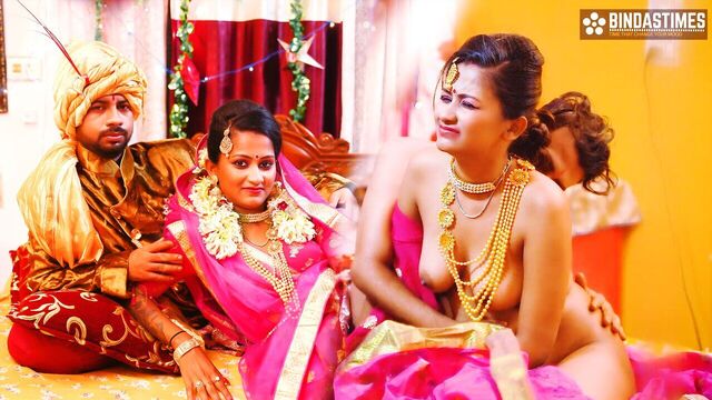 Desi Jamindaar aur Humari Umrao jaan Nach aur desi doodh nikar kar Chodna ( Hindi Audio )