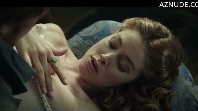 Doutzen Kroes Hot scene