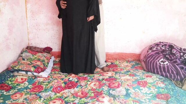 Pakistani actress sex with producer leak MMS hardcore