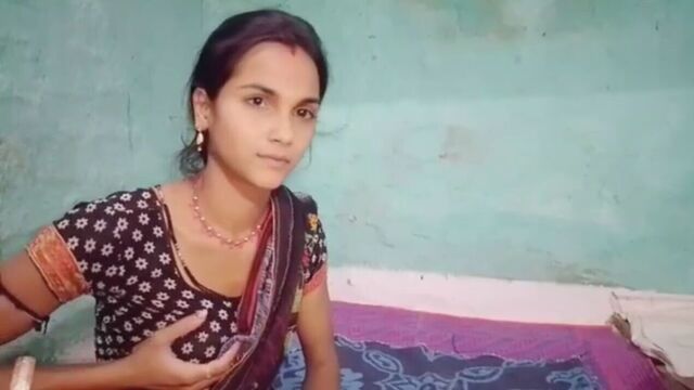 Aaj meri randi Biwi ki gand mari pehli baar tel laga kar chod diya first time anal sex with wife