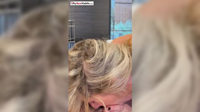 Grandma 62 YO, Fucked by a Hot Bodybuilder Boyfriend.