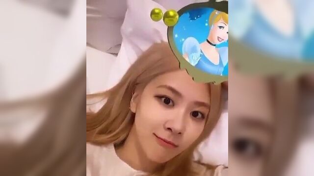 Blackpink rose stories funny