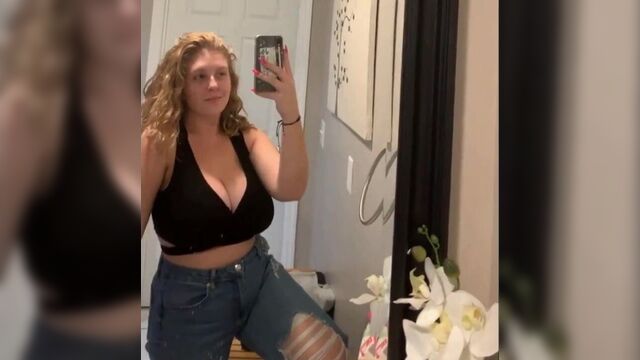 SEATTLE BLONDE WITH BIG TITS - SANxJAN