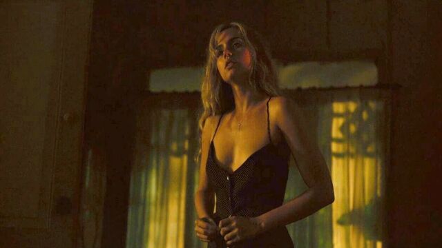 Ana de Armas showing cleavage & making love