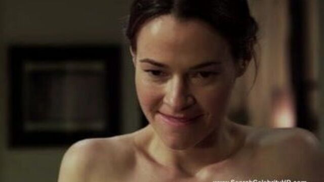 Leisha Hailey nude - Fertile Ground (2010)