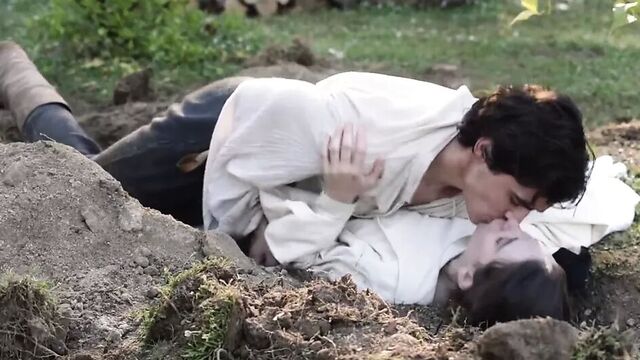 Alison Brie, Aubrey Plaza, Kate Micucci, etc - Little Hours