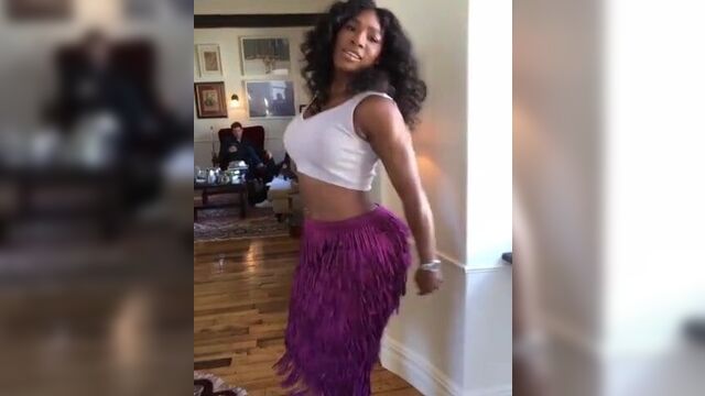 Serena Williams Shaking Her Ass