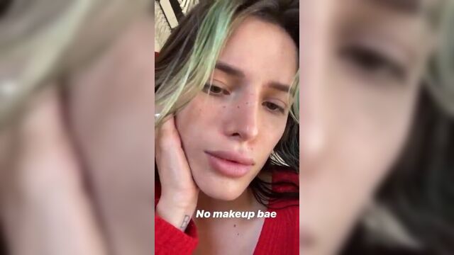Bella Thorne facial