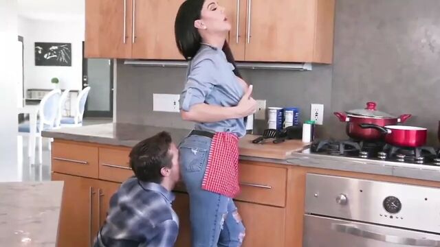 Cute MILF, Kitchen Fuck