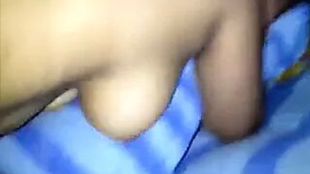 Indonesian- doggy tante