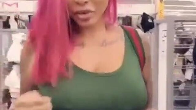 PUSSY PLAY IN WALMART