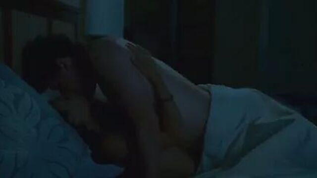 Mila Kunis & Kristen Bell Forgetting Sarah Marshall HD