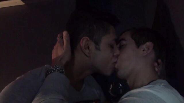 Stephen 'Tin Tin' Duffy - Kiss Me (pmv)