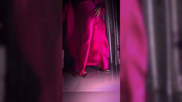 Satin nightgown & robe 04