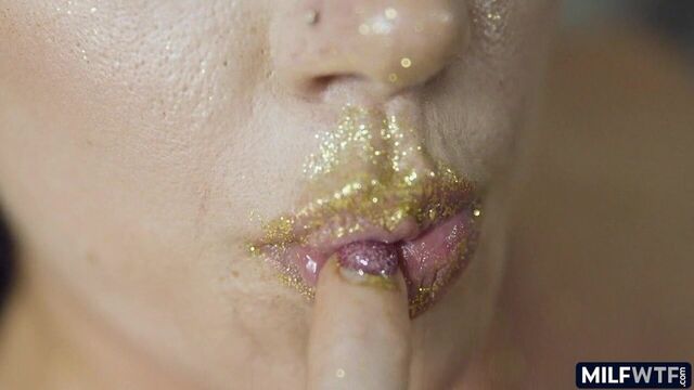 Cougar likes to party now that shes single again