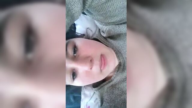 EZGI VE ALEYNA KAMERADA SHOW